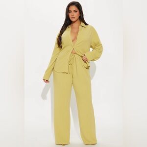 On The Run Textured Pant Set - Chartreuse